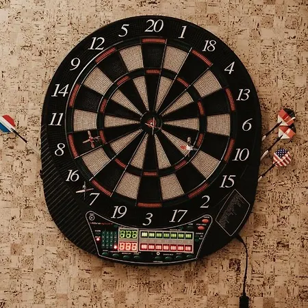 Zur Burg Sternberg Extertal