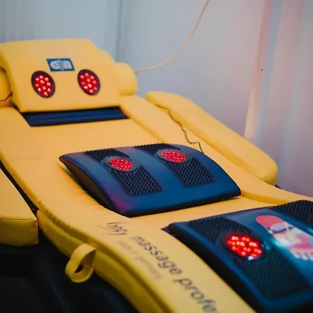 Zur Burg Sternberg 3*