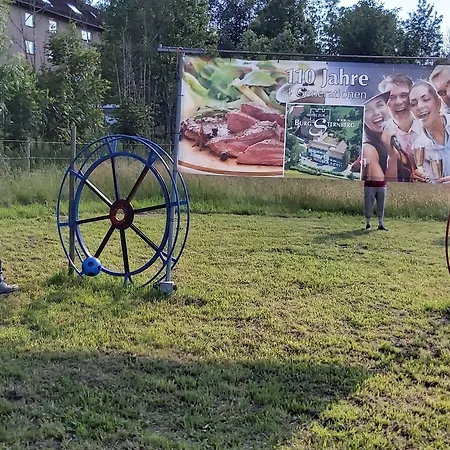 Zur Burg Sternberg מלון 3*