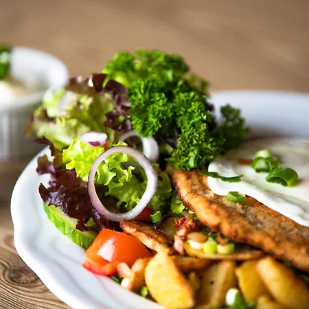 فندق Zur Burg Sternberg Extertal