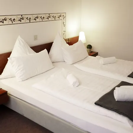 Zur Burg Sternberg فندق Extertal