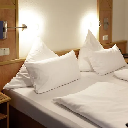 Zur Burg Sternberg 3* Extertal