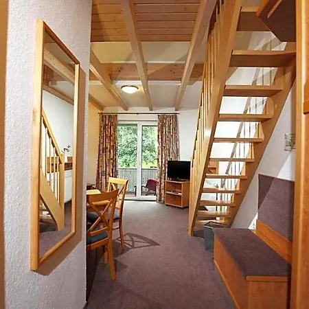 Zur Burg Sternberg Отель Extertal