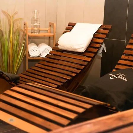 Zur Burg Sternberg 3*