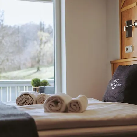 Zur Burg Sternberg Extertal