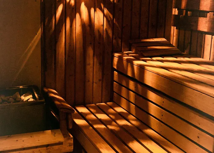 Zur Burg Sternberg Отель Extertal