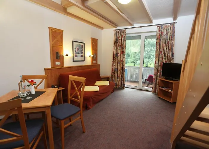 Отель Zur Burg Sternberg