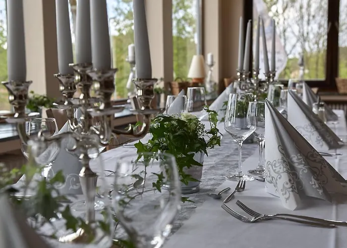 酒店 Zur Burg Sternberg 埃克斯特塔尔