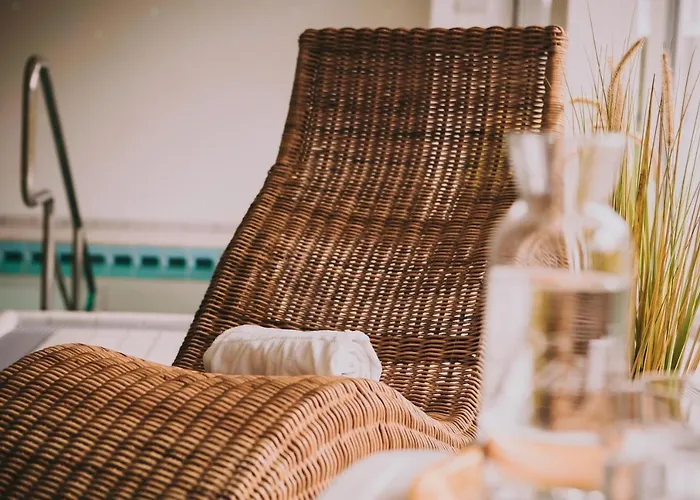 Zur Burg Sternberg מלון